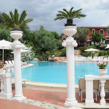 Hotel Villa Pigalle Tezze sul Brenta Eksteriør billede