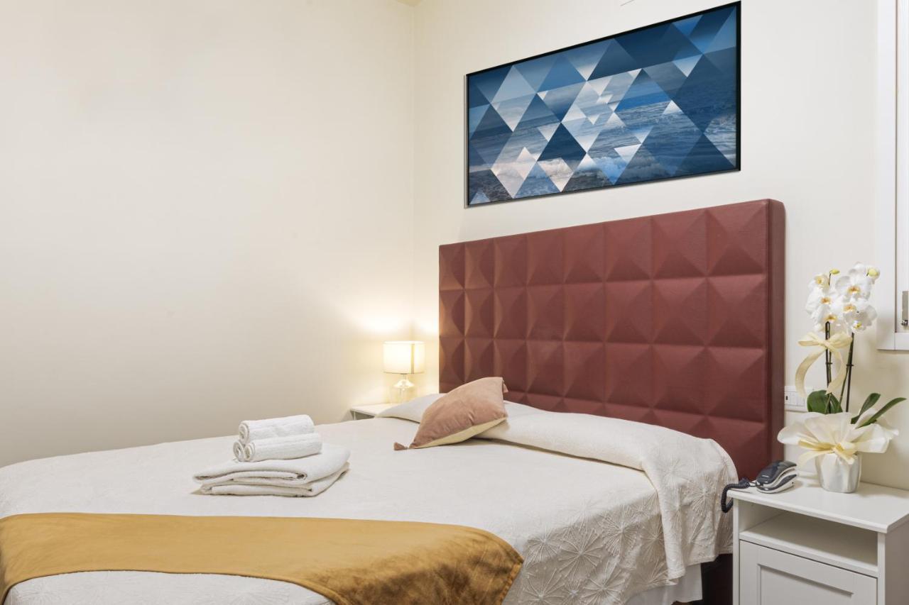 Hotel Villa Pigalle Tezze sul Brenta Eksteriør billede