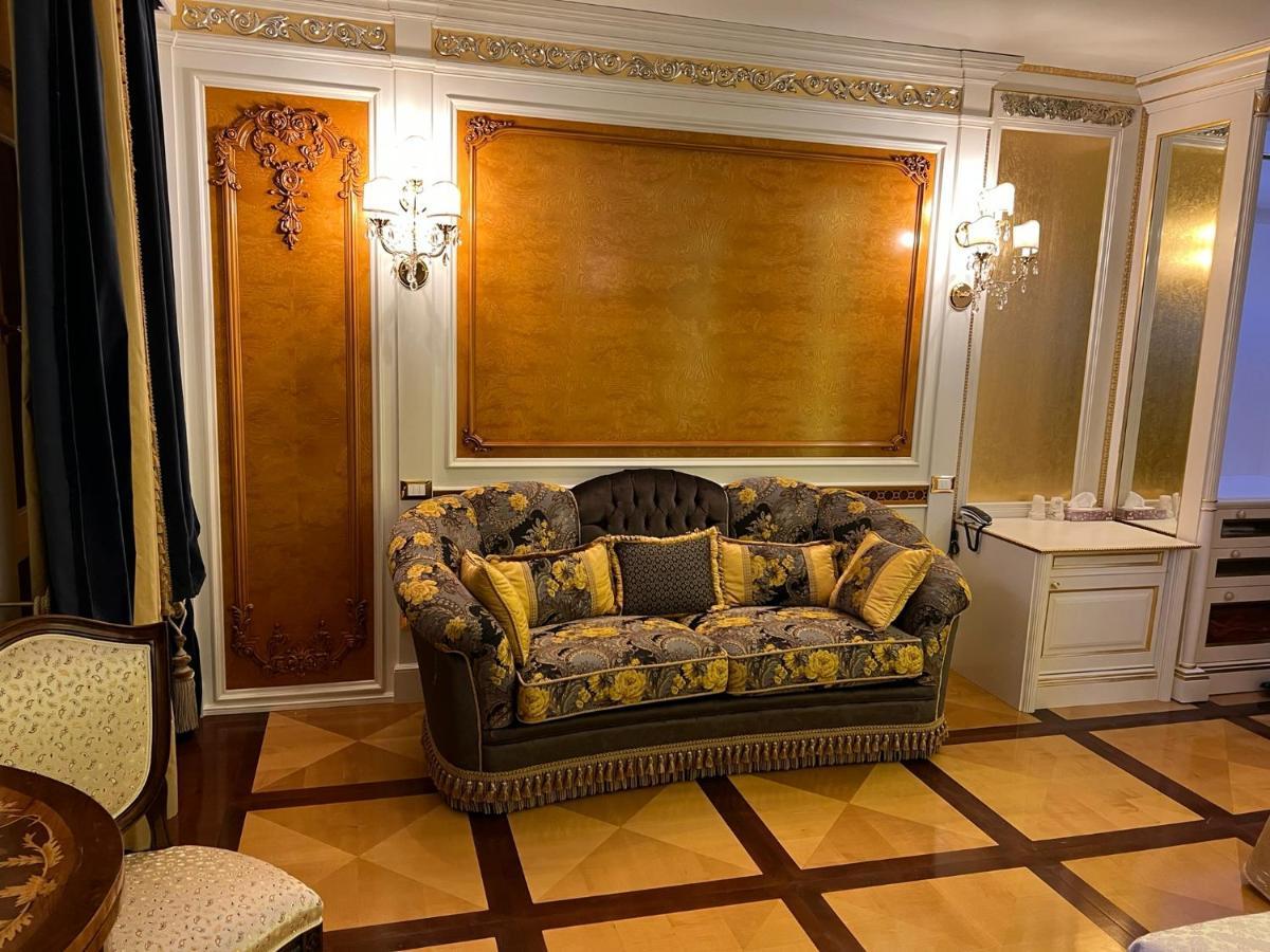 Hotel Villa Pigalle Tezze sul Brenta Eksteriør billede